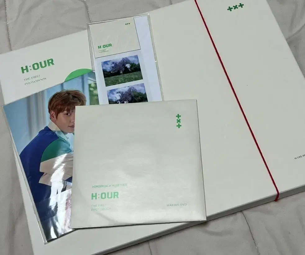 투바투 The first photobook H:OUR 풀세트